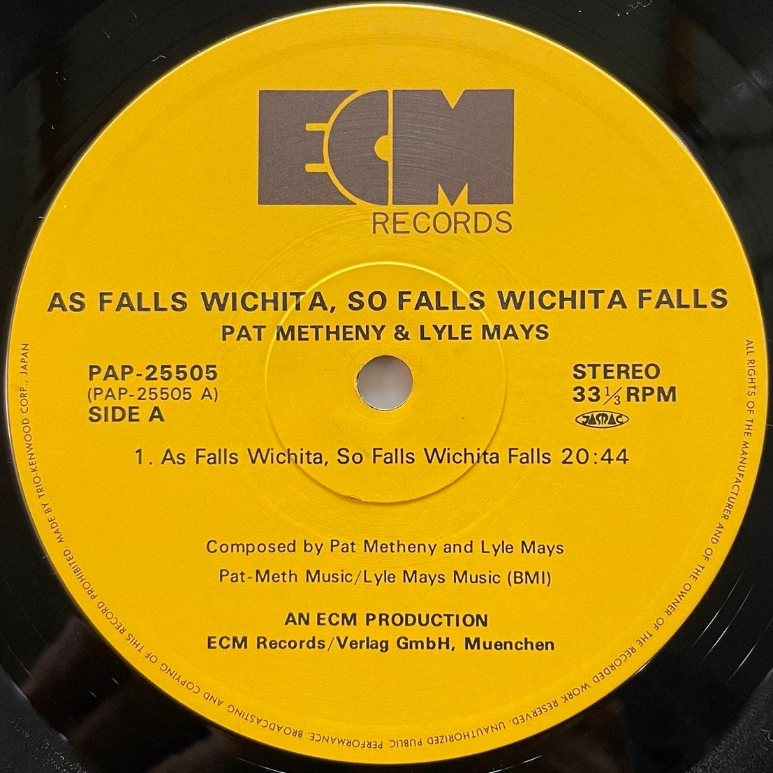 PAT METHENY & LYLE MAYS / AS FALLS WICHITA, SO FALLS WICHITA FALLS on ECM - Japan LP PAP-25505