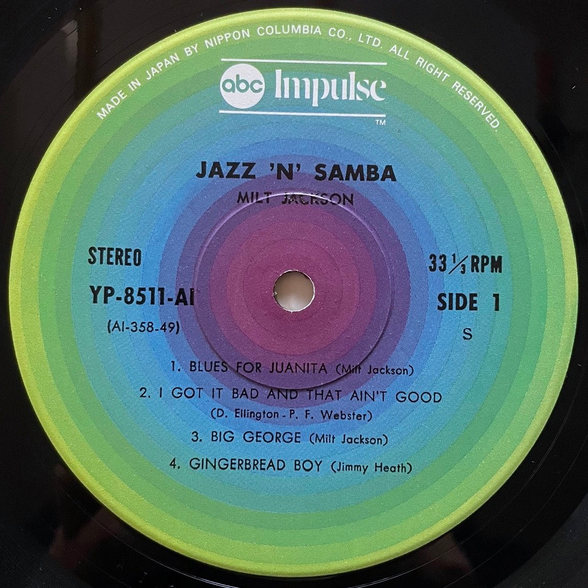 MILT JACKSON / JAZZ 'N' SAMBA on Impulse - Japan LP GF YP-8511-AI