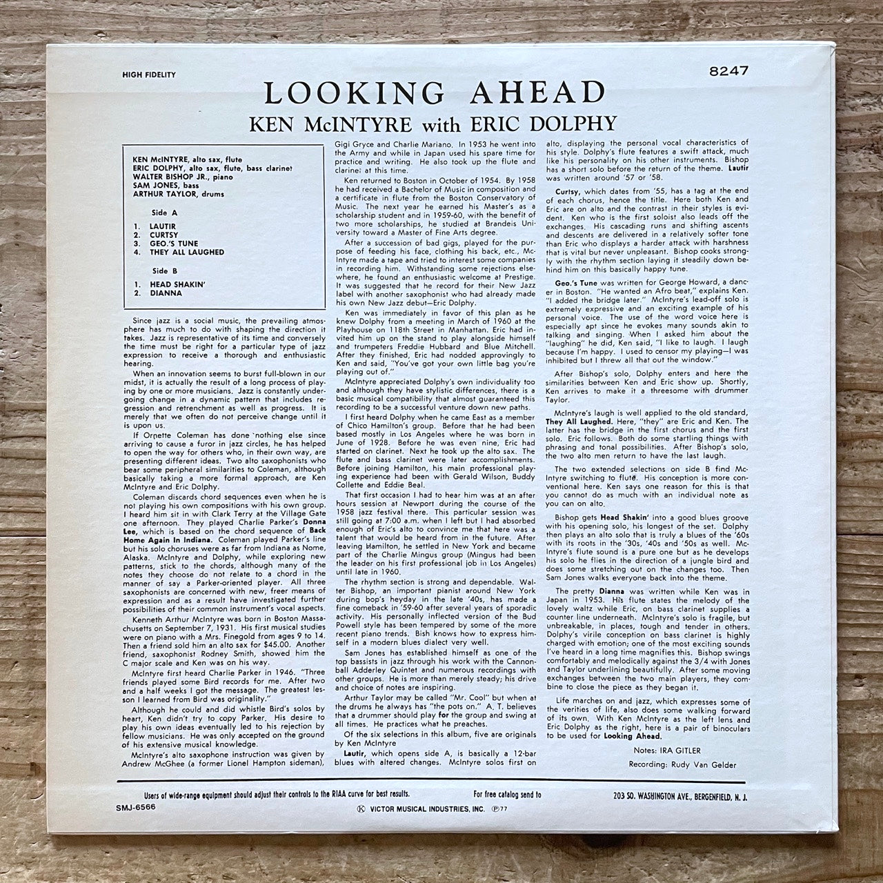 KEN McINTYRE with ERIC DOLPHY / LOOKING AHEAD on New Jazz - Japan Prestige LP SMJ-6566